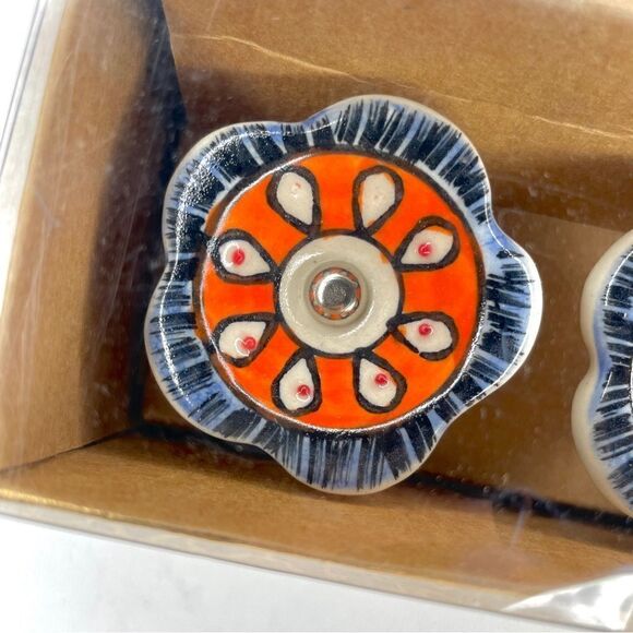 Mileh Collection Set of 6 Ceramic Decorative Pull Knobs NIB - Picture 4 of 5